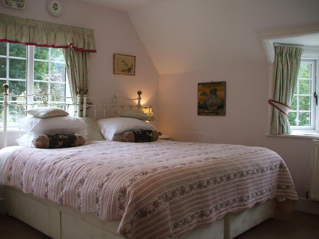 Wayside Cottage Burley Quarto foto